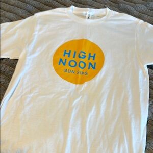 NWOT High Noon Sun Sips White T-Shirt